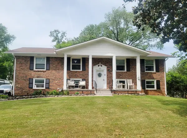 1311 Bass Ave, Murfreesboro, TN 37129