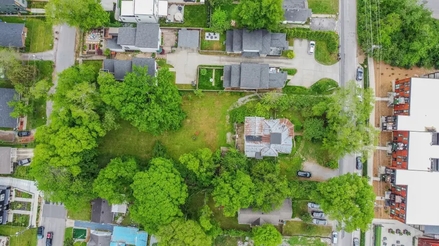 430 Wingrove St, Nashville, TN 37203 - #3