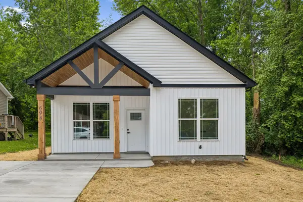 698 19th Ave W, Springfield, TN 37172