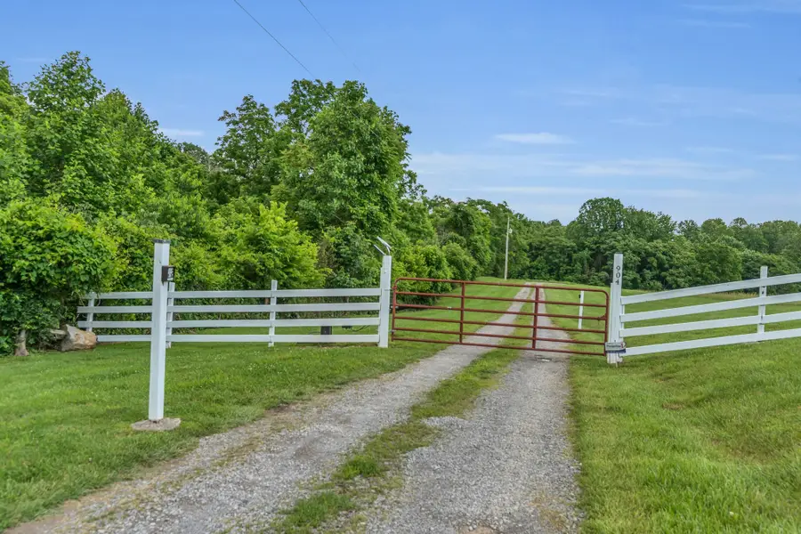 904 Weeping Willow Rd, Hendersonville, TN 37075 - #2