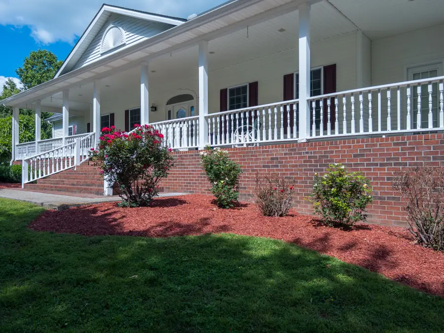 904 Weeping Willow Rd, Hendersonville, TN 37075 - #3