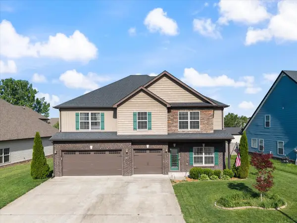 668 Sturdivant Dr, Clarksville, TN 37042