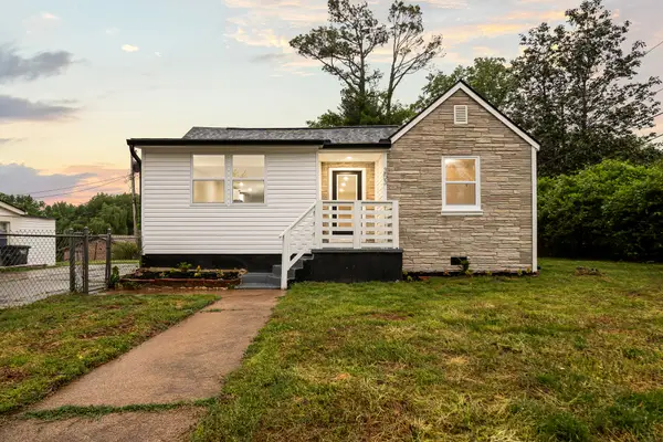353 Hickory Hts, Clarksville, TN 37040
