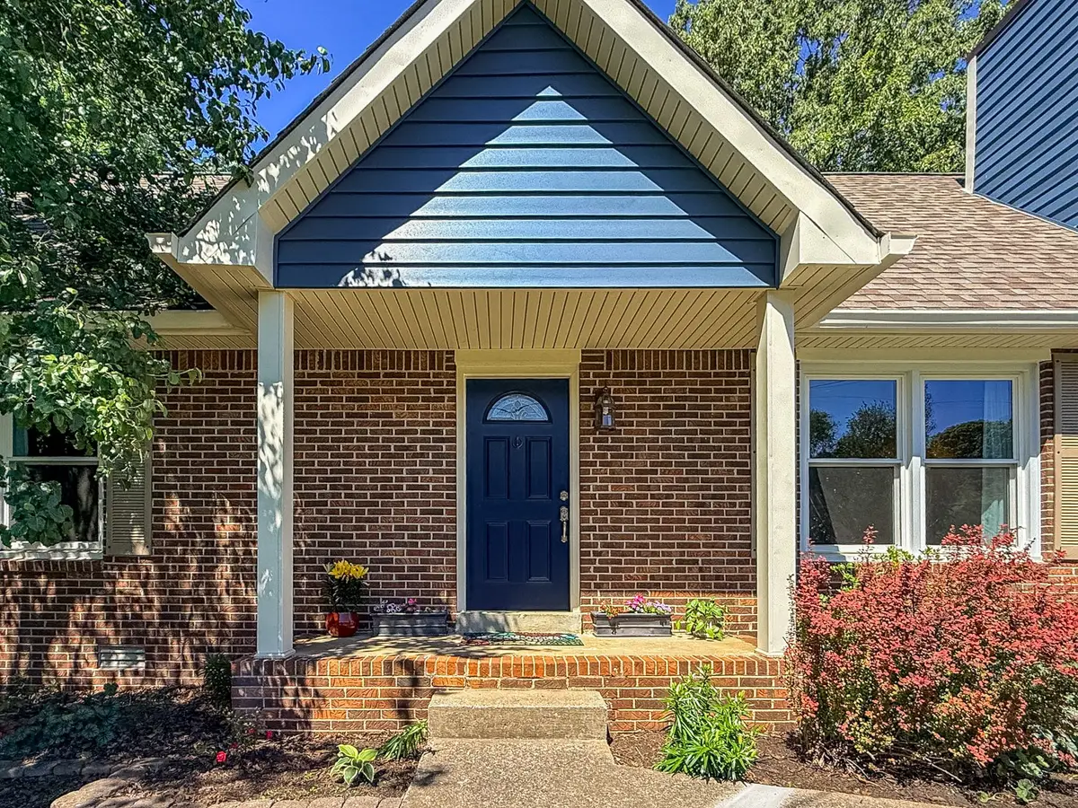 2242 Sweetbriar Dr, Clarksville, TN 37043 - #1