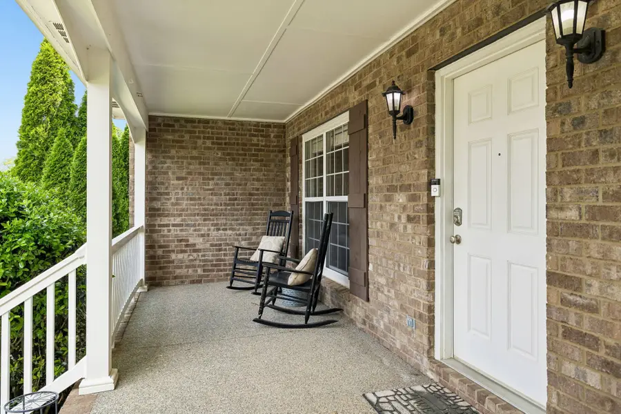 1014 Belcor Dr, Spring Hill, TN 37174 - #2