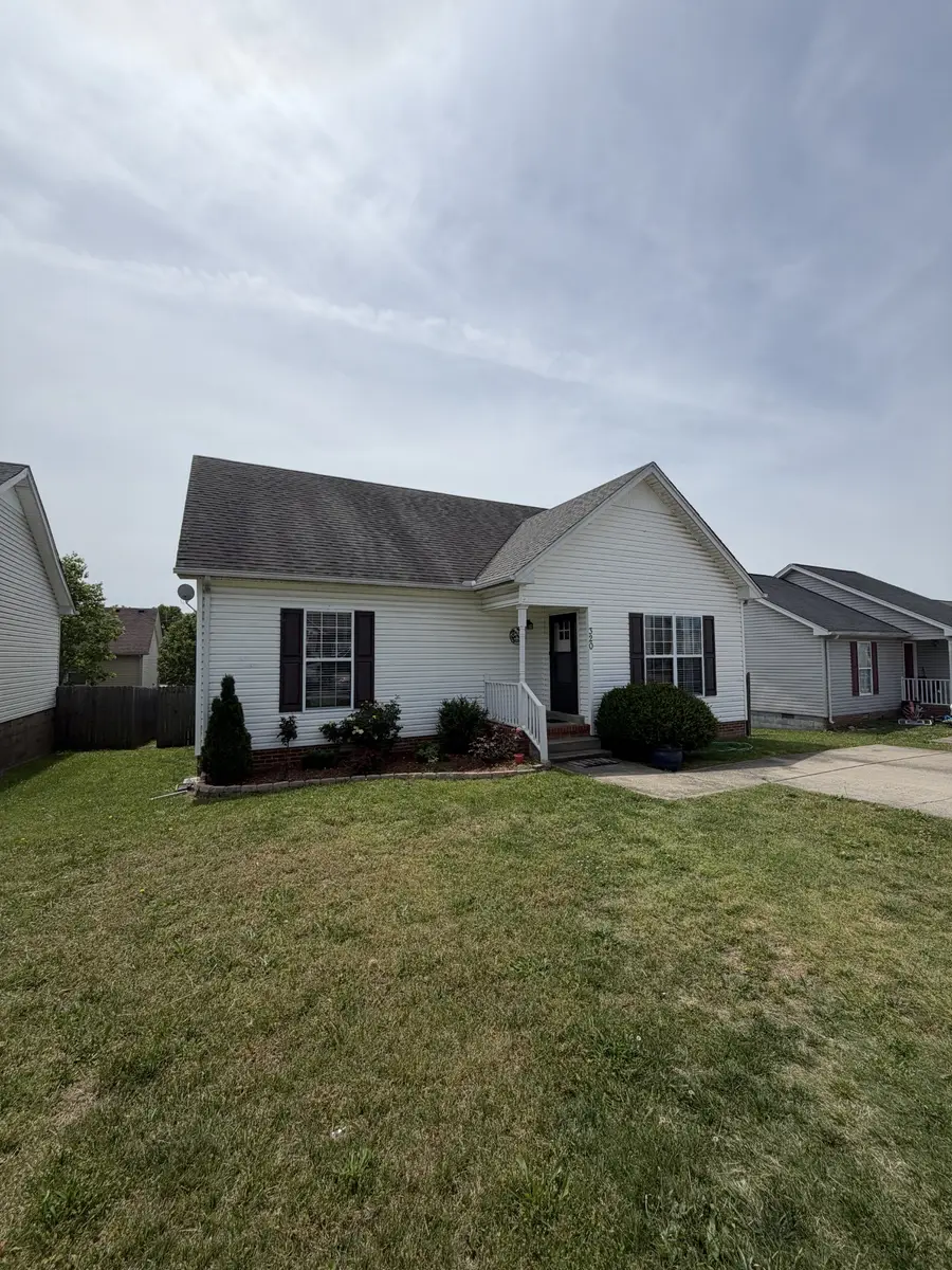 320 Bandera Ln, Springfield, TN 37172 - #2