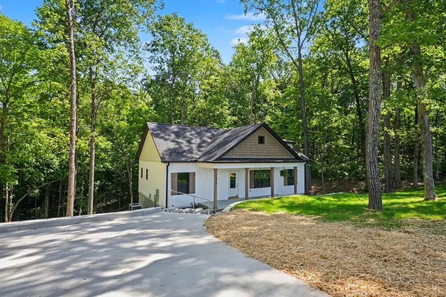 1475 Spann Rd, Charlotte, TN 37036 - #2