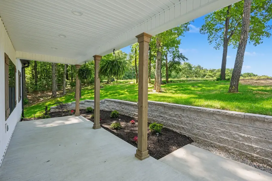1475 Spann Rd, Charlotte, TN 37036 - #3