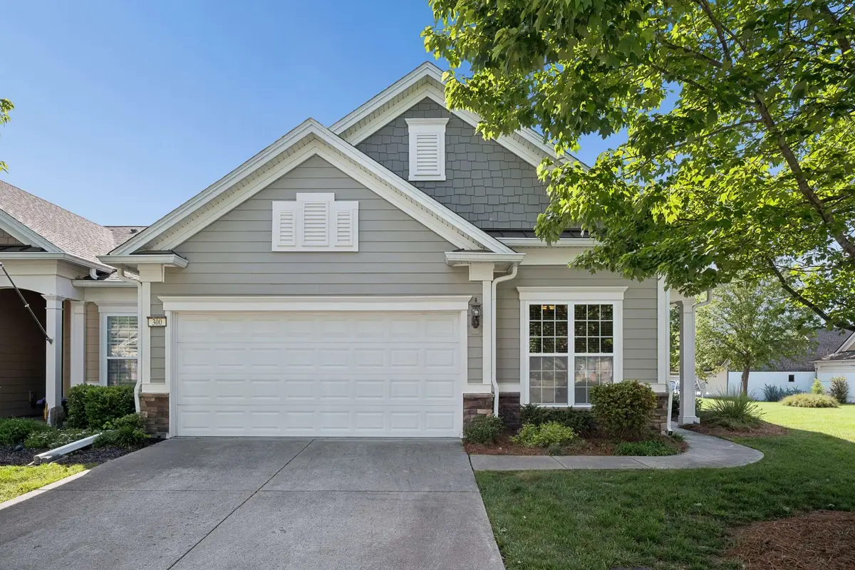 300 Blockade Ln, Mount Juliet, TN 37122 - #1