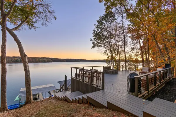 374 Ridgefield Cir, Winchester, TN 37398