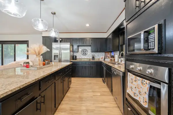 326 Dogwood Dr, Decaturville, TN 38329