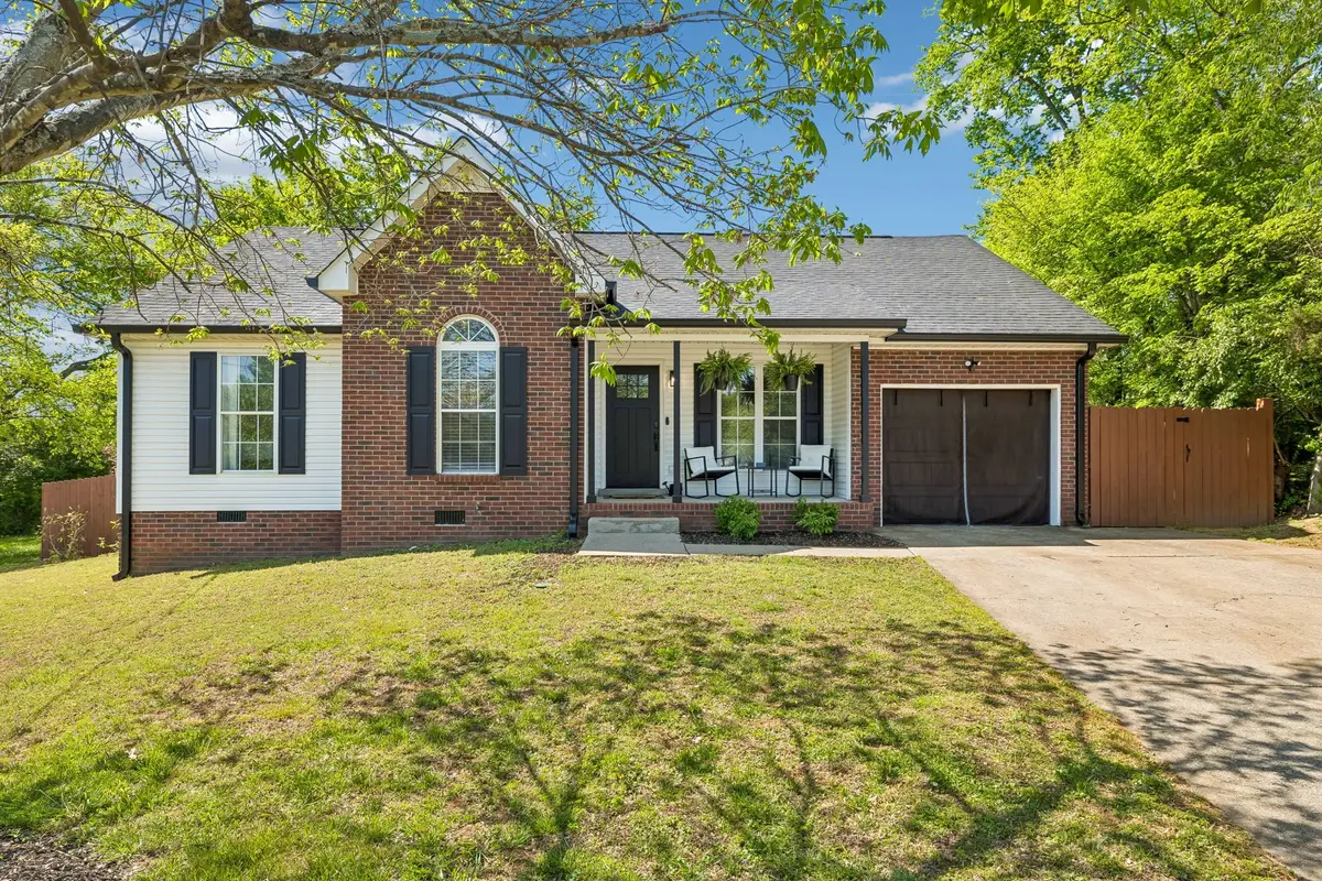 620 Ellis Ct, Old Hickory, TN 37138 - #1
