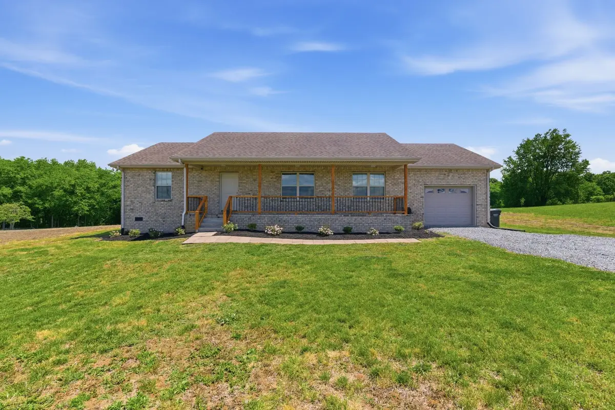 1010 Meridian Dr, Castalian Springs, TN 37031 - #1
