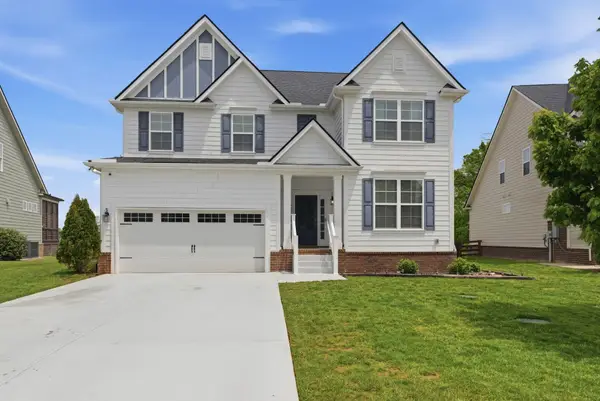 1265 Cotillion Dr, Murfreesboro, TN 37128