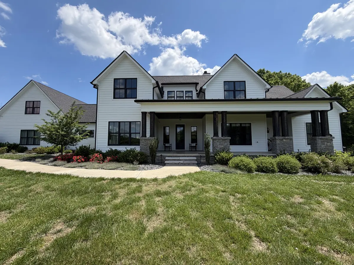 5459 Harris Cemetery Rd, Chapel Hill, TN 37034 - #1