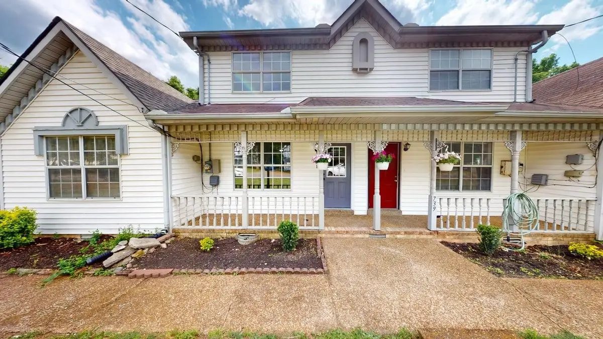 741 Lake Terrace Dr, Nashville, TN 37217 - #1