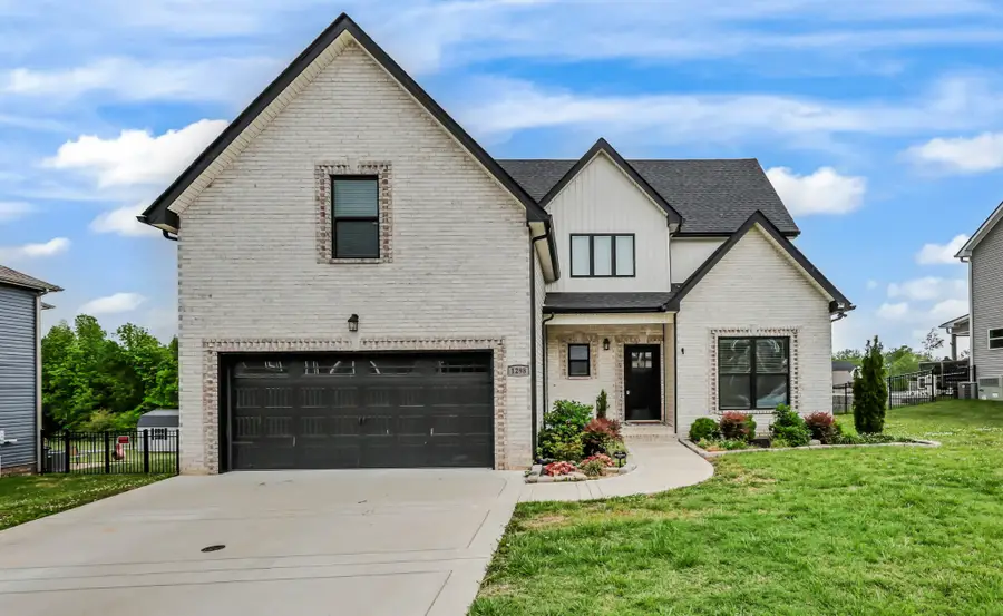 1298 Highgrove Ln, Clarksville, TN 37043 - #3