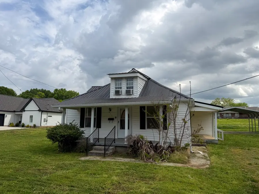 815 S Shephard St, Winchester, TN 37398 - #2