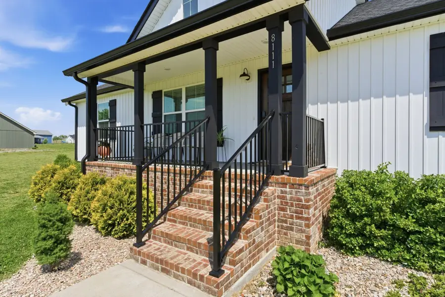 8111 Hoskins Hollow Rd, Westmoreland, TN 37186 - #3