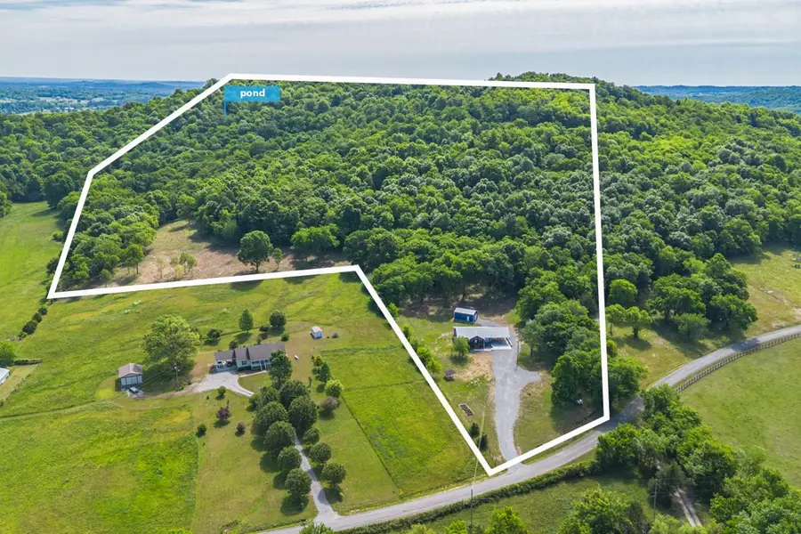 402 Cortner Hollow Rd, Petersburg, TN 37144 - #2