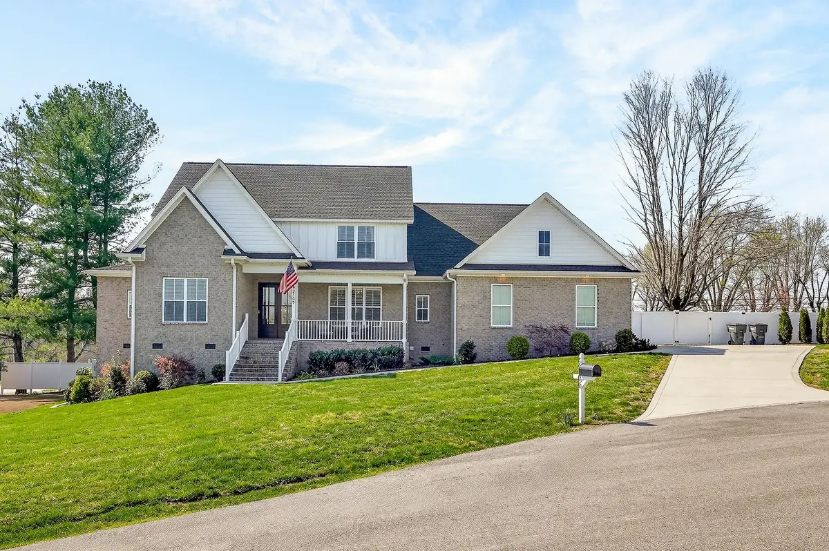 2109 Boxwood Cir, Cookeville, TN 38506 - #1