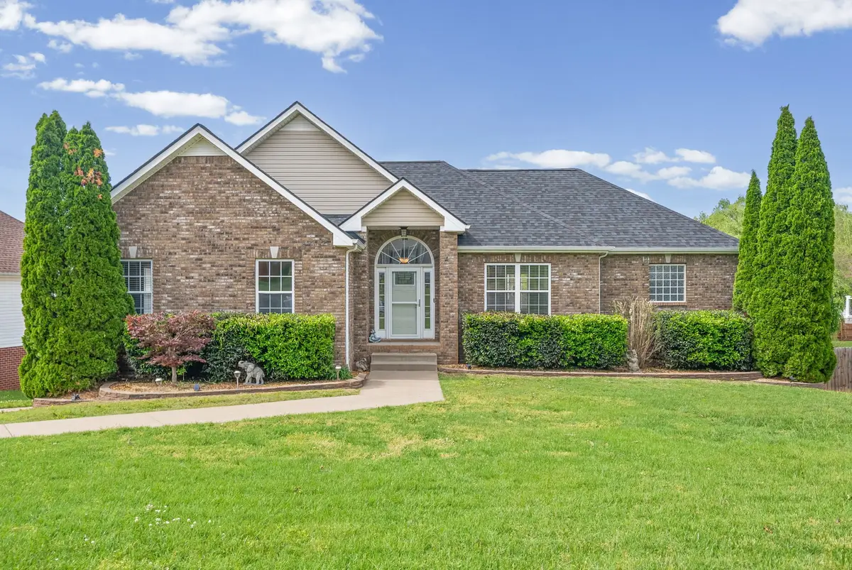 215 Cody Ct, Clarksville, TN 37043 - #1