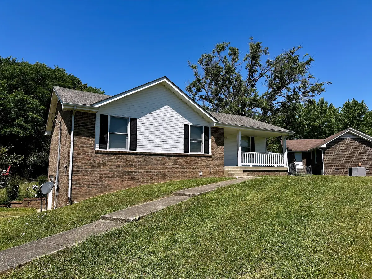 802 Knox Ln, Clarksville, TN 37042 - #1
