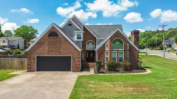 215 Hunters Run Circle Nw, Cleveland, TN 37312