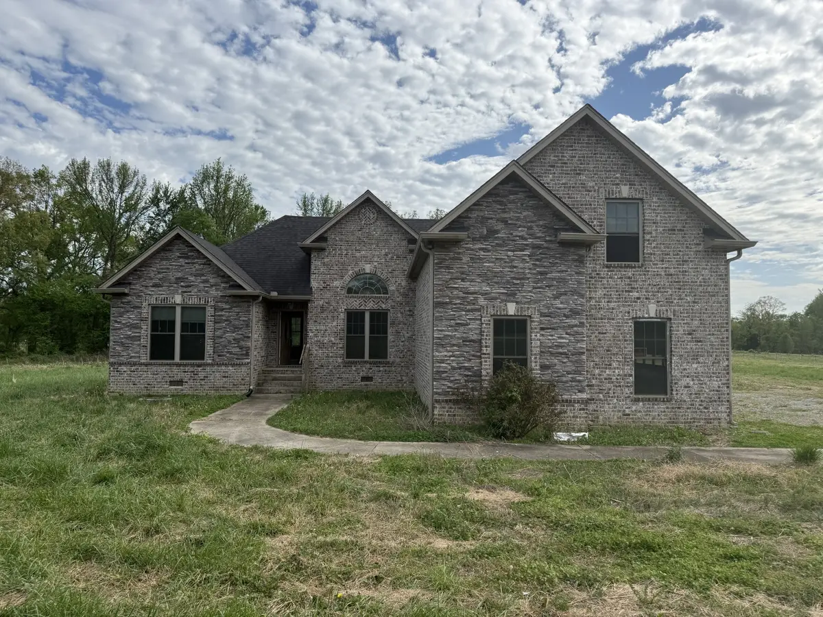 3143 Friendship Rd, Cross Plains, TN 37049 - #1