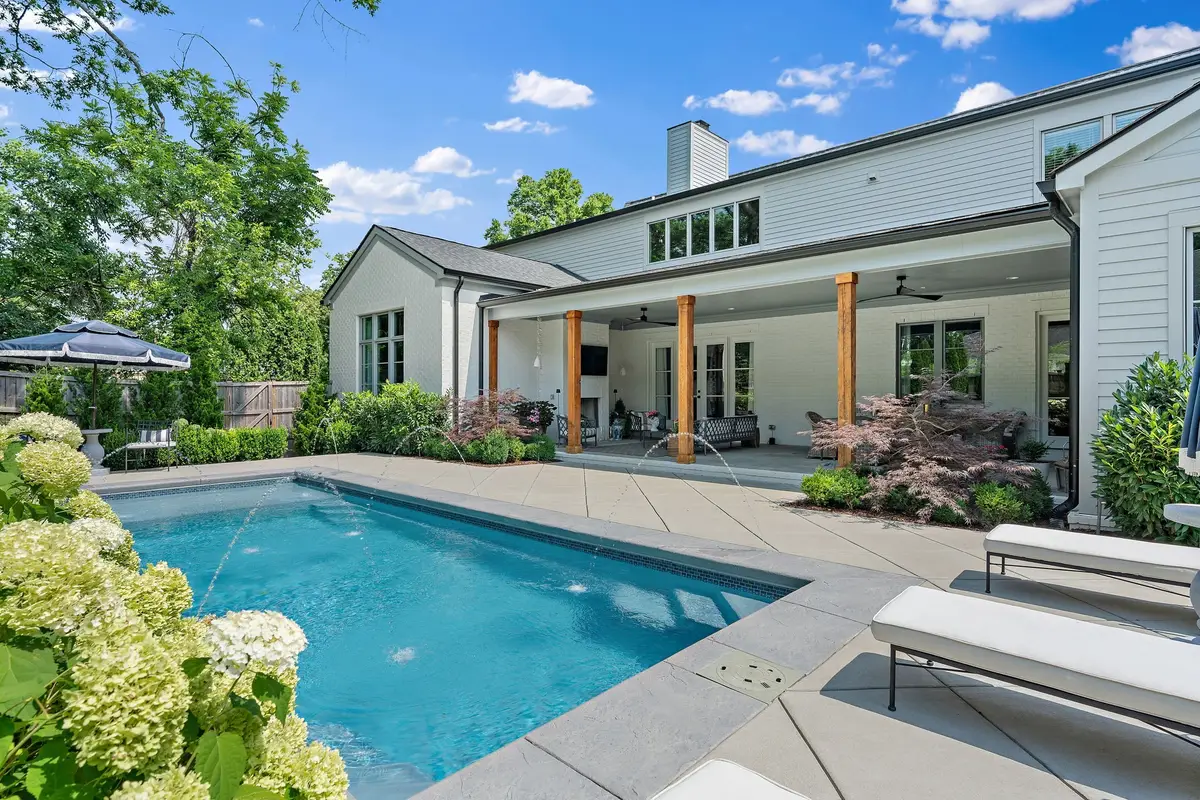 2825 Sugar Tree Rd, Nashville, TN 37215 - #1