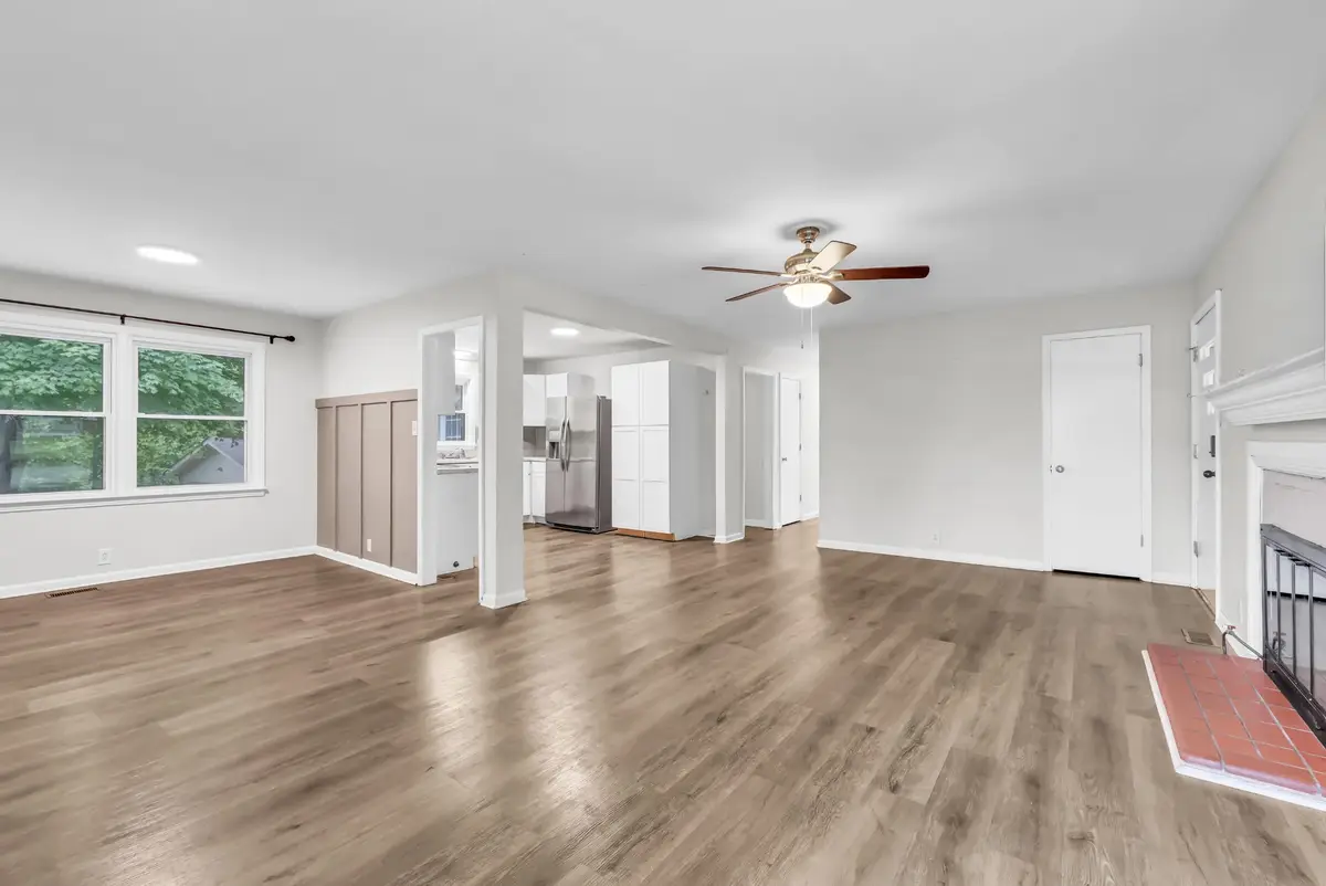 301 Main St, Cumberland City, TN 37050 - #1