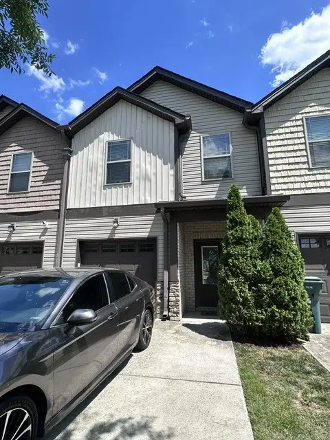 215 Cedar St, Lebanon, TN 37087 - #2