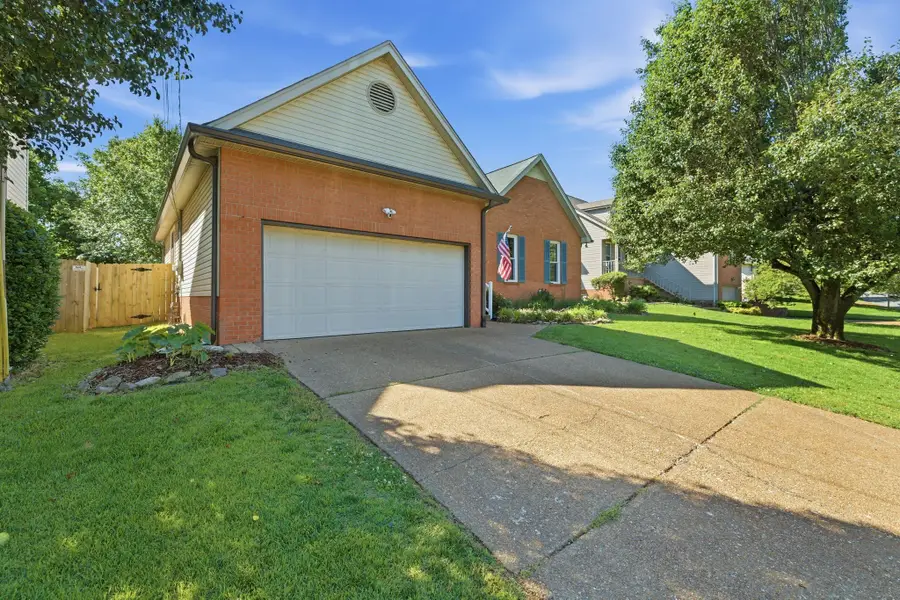 2721 Call Hill Rd, Nashville, TN 37211 - #2