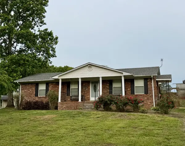497 Belew Dr, Lawrenceburg, TN 38464