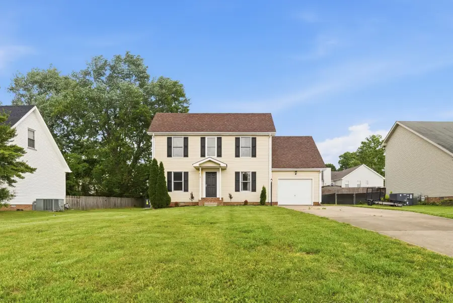 262 Kathleen Ct, Clarksville, TN 37043 - #2