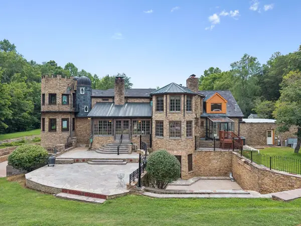 1374 Peter Pond Rd, Ashland City, TN 37015