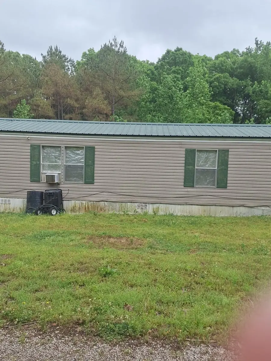 40 Luther Ln, Bolivar, TN 38008 - #2