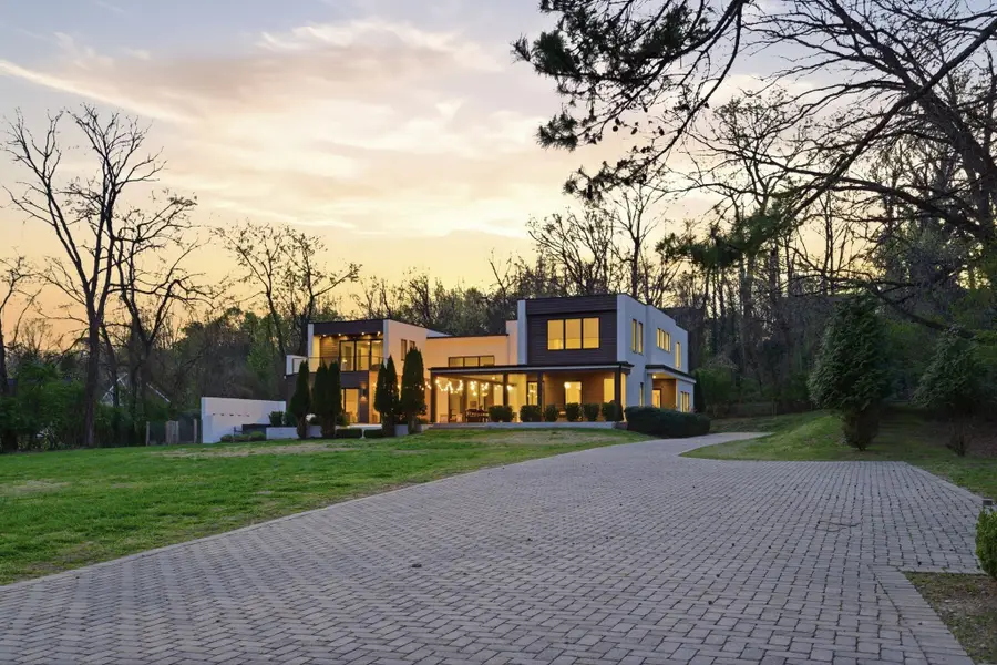 2616 Tiffany Dr, Nashville, TN 37206 - #2