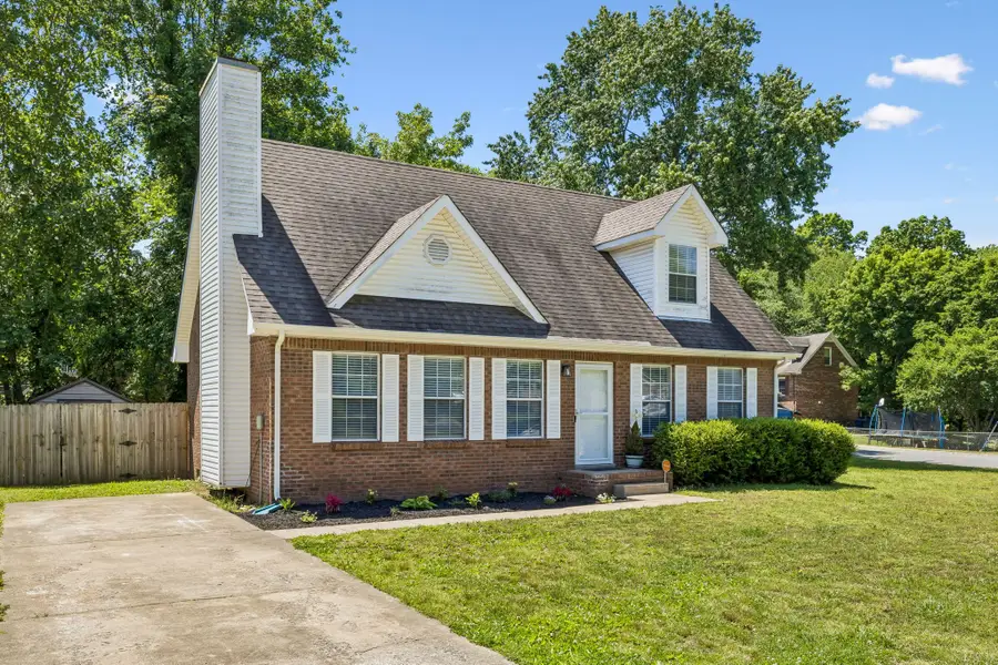 186 Pine Mountain Rd, Clarksville, TN 37042 - #2