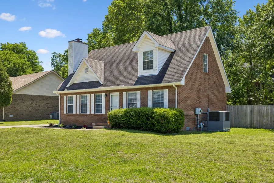 186 Pine Mountain Rd, Clarksville, TN 37042 - #3