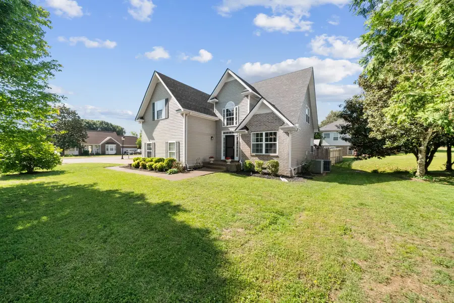 2622 Danbury Cir, Spring Hill, TN 37174 - #2