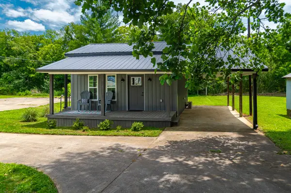 941 Shelbyville Hwy, Fayetteville, TN 37334
