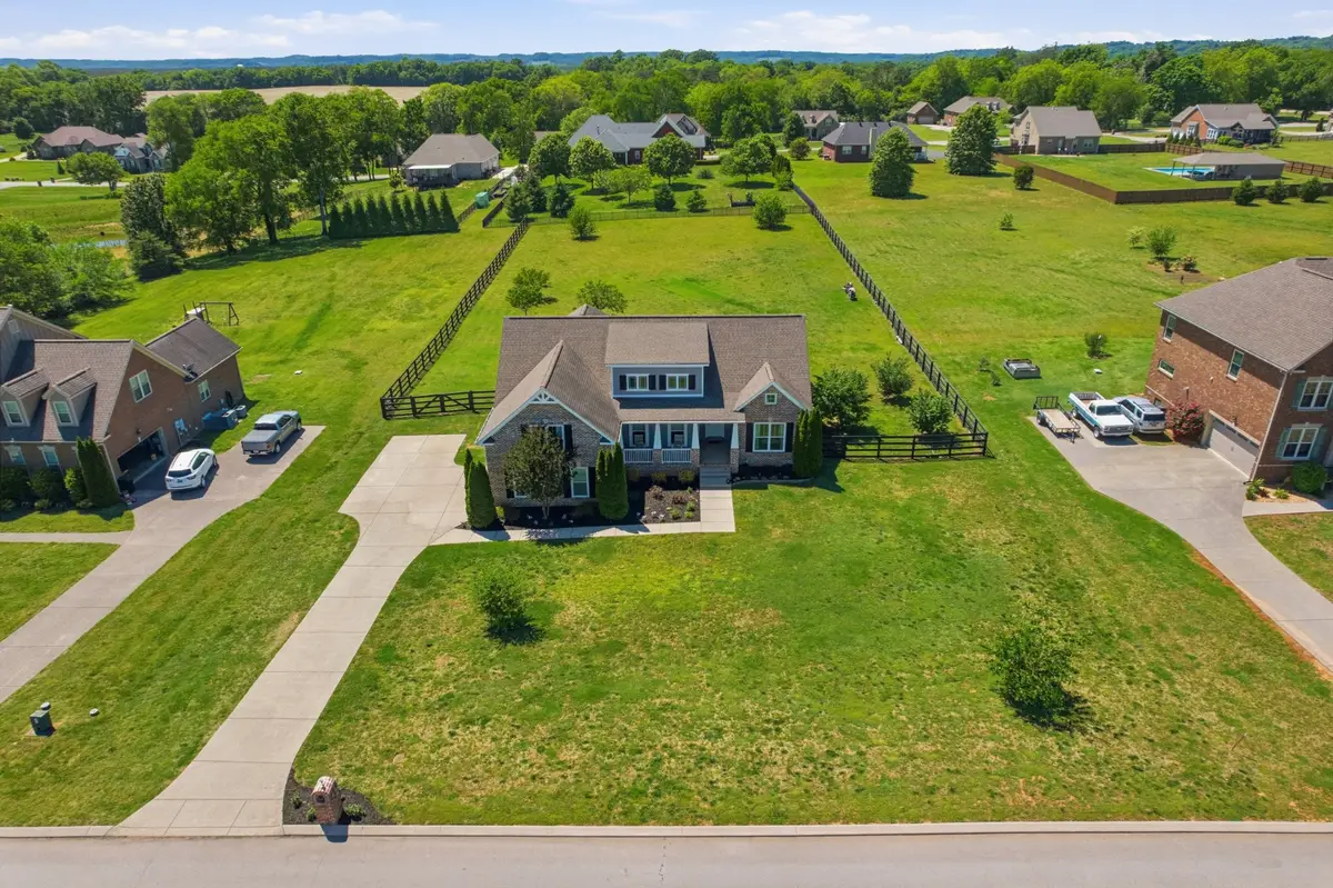 4016 Pleasant Gate Ln, Columbia, TN 38401 - #1