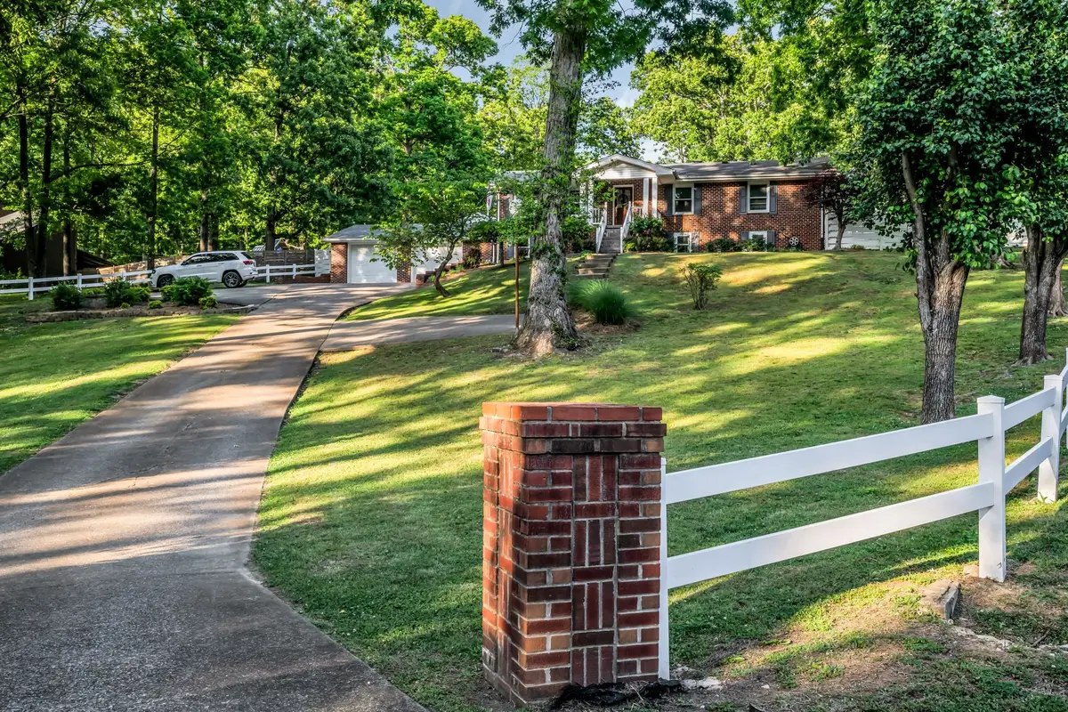 101 Sunrise Ln, Dickson, TN 37055 - #1