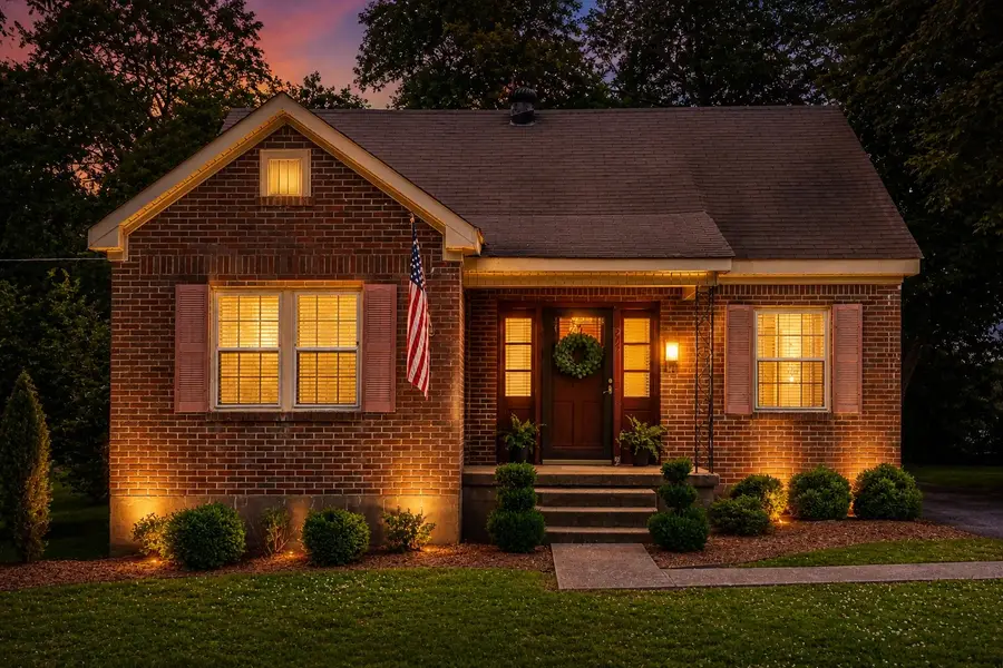 572 Hawkins Dr, Gallatin, TN 37066 - #2
