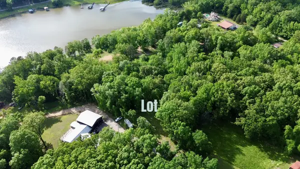 84 Lakeview Dr, Eva, TN 38333