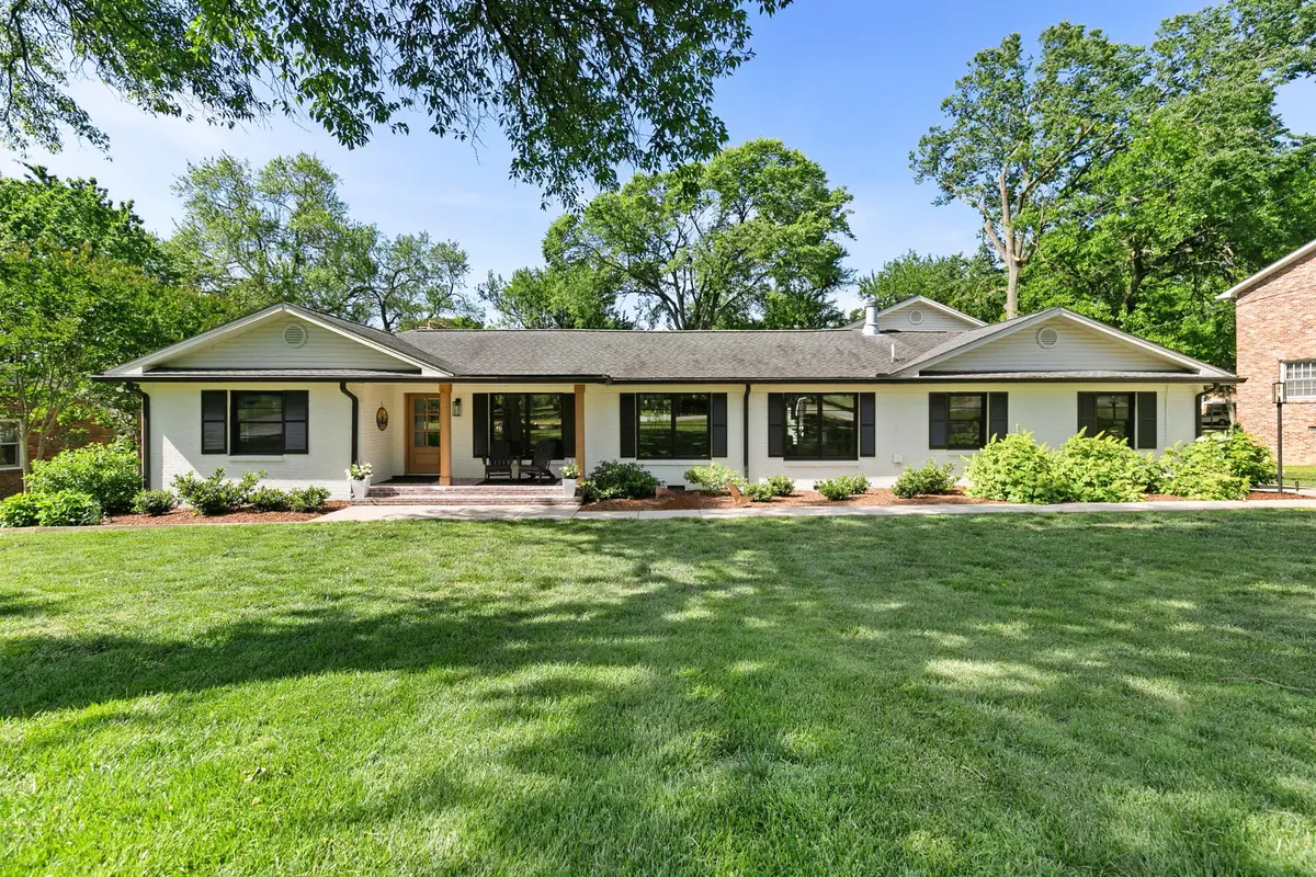 647 Oakley Dr, Nashville, TN 37220 - #1