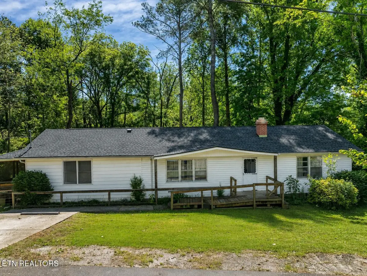 105 Rand Circle, Oak Ridge, TN 37830 - #1