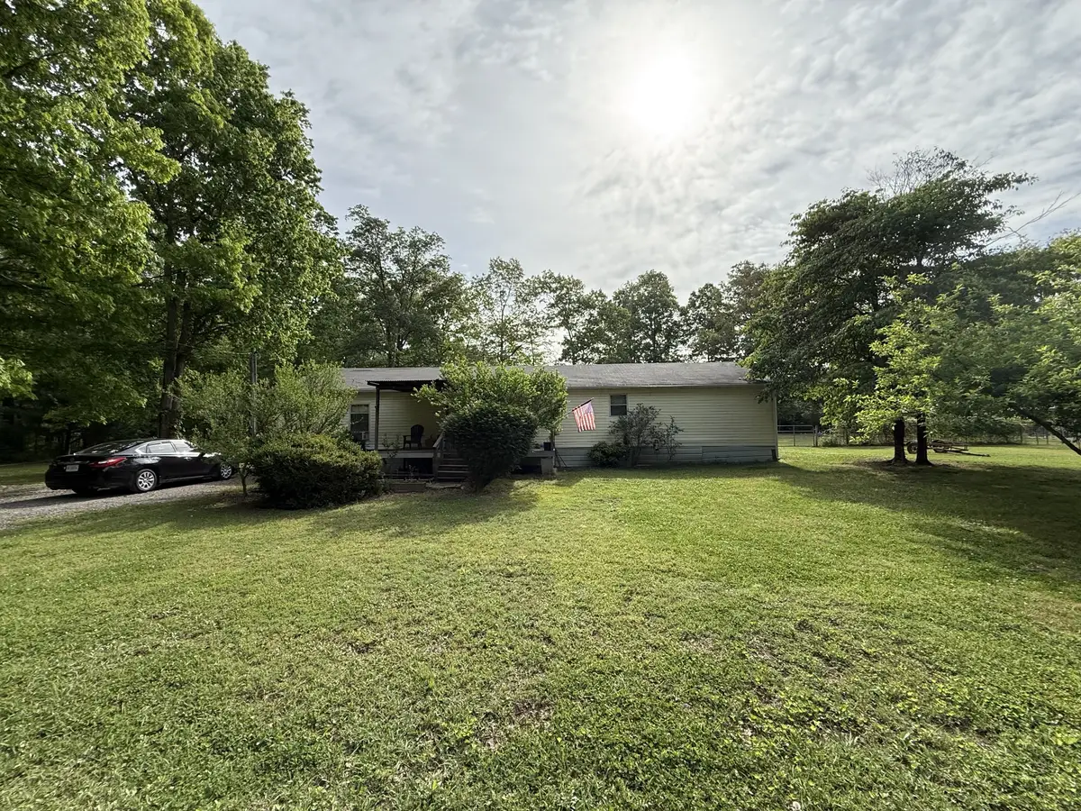 160 Oak Dr, Beechgrove, TN 37018 - #1