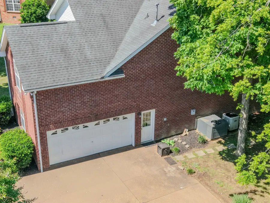 102 Koleberg Ct, Hendersonville, TN 37075 - #2